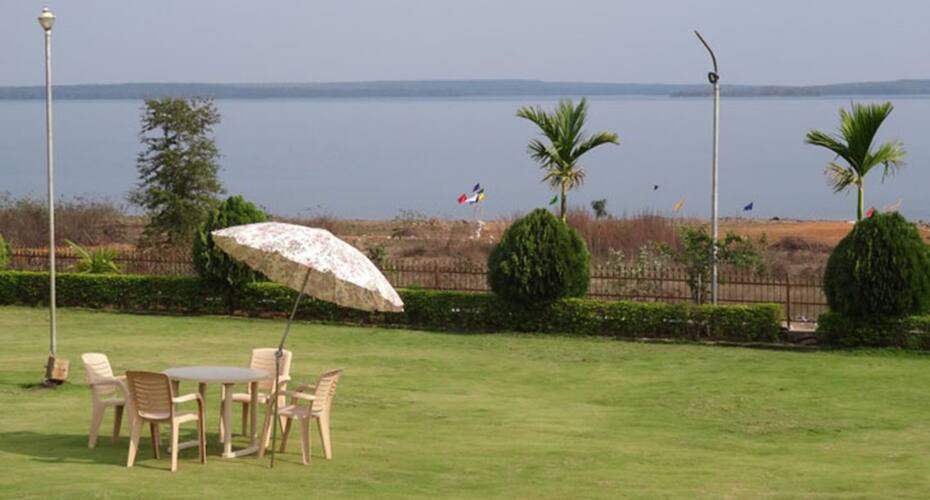 Bardiha Lake View Cottage, Dhamtari 4